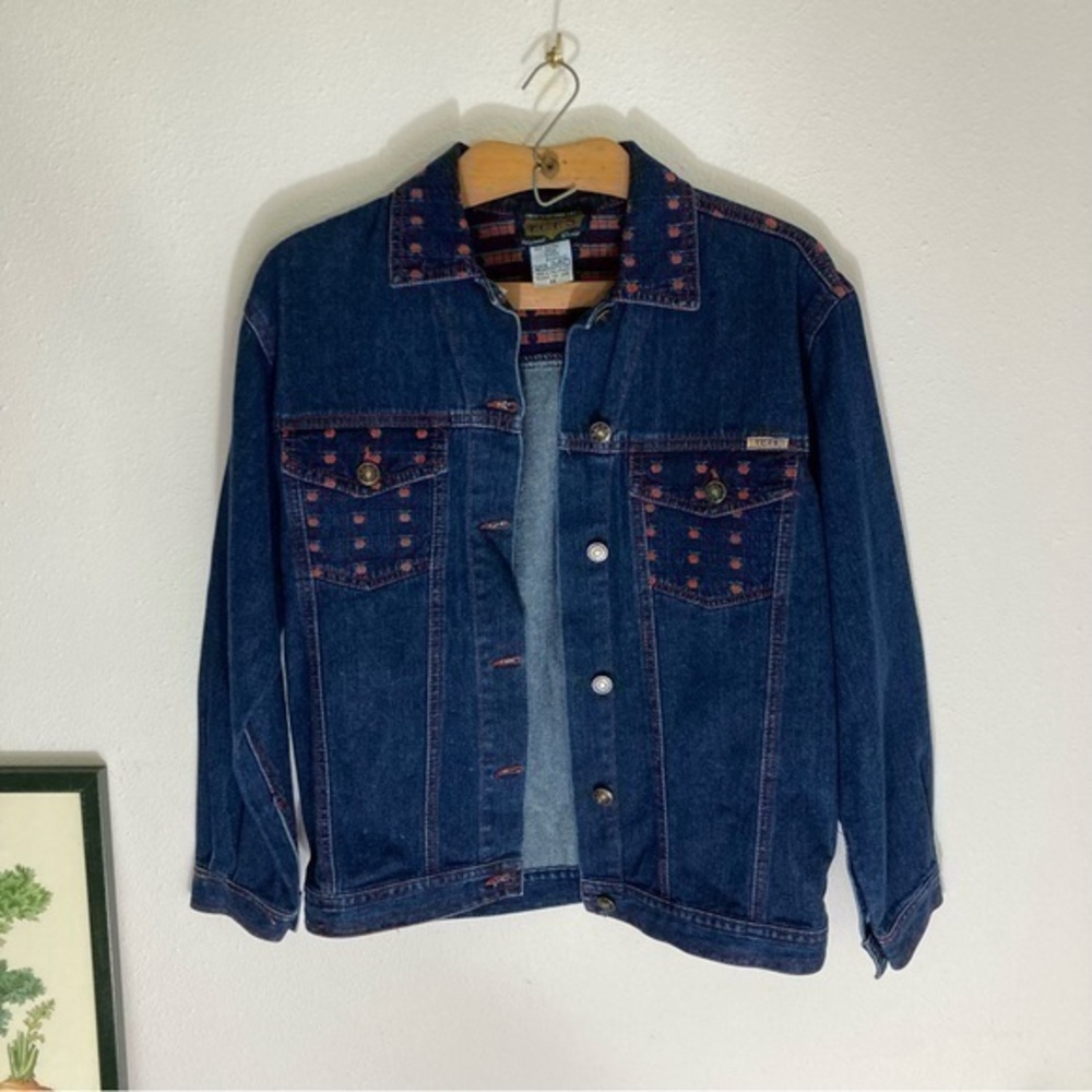 Vintage embroidered apple denim jacket size M
